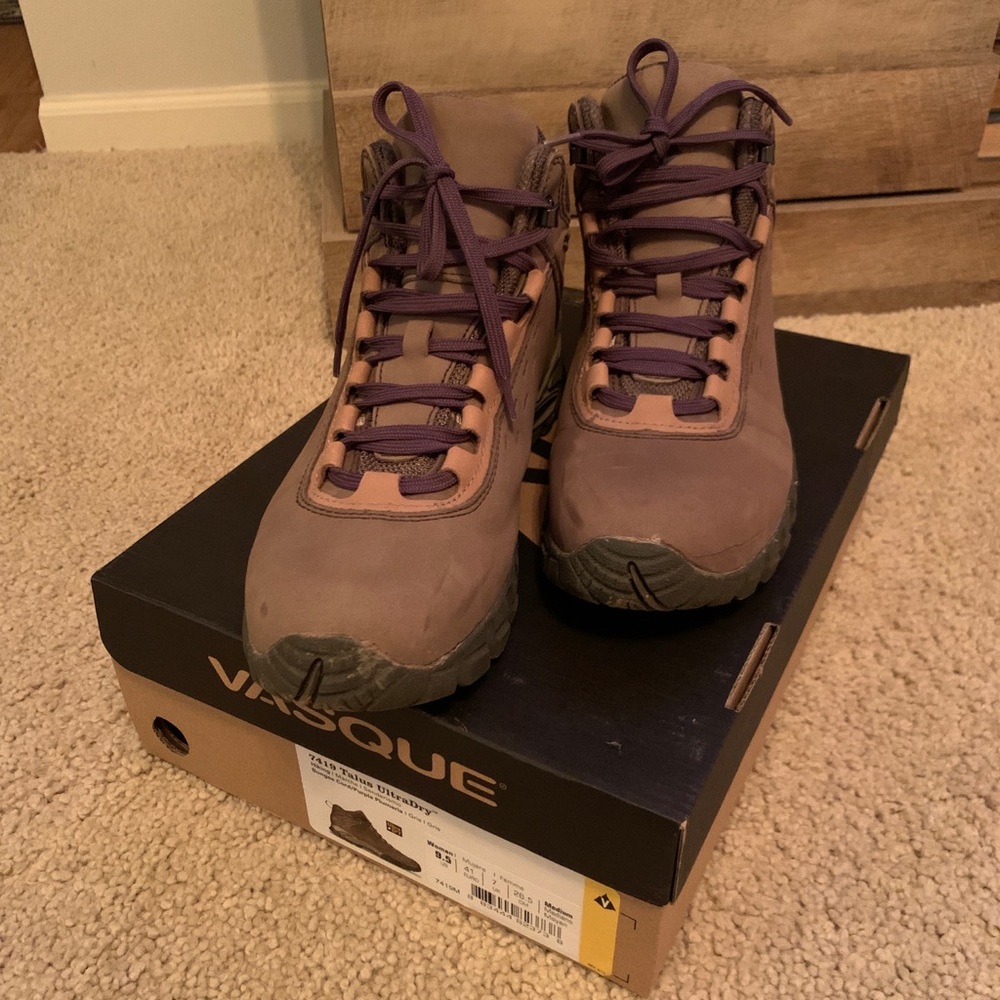 Vasque women’s hiking boots